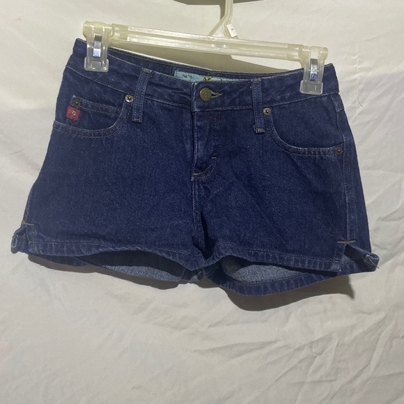 Blue Jean shorts - Picture 1 of 7